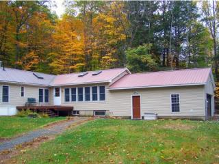 2691 Weatherhead Holw Rd, Brattleboro VT  05301-8220 exterior