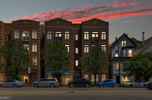3011 Ashland Ave, Chicago, IL 60657-3011