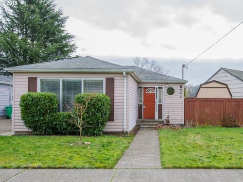 8544 Boehmer St, Portland, OR 97220-5142