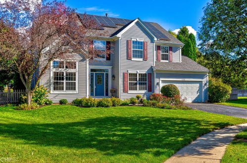 1759 Nashville Ln, Bull Valley, IL 60014-2916