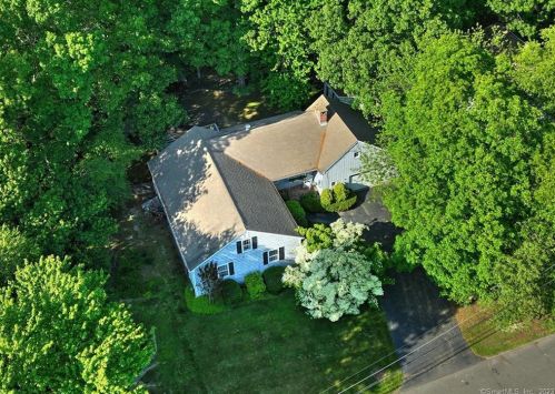 55 Parkland Pl, Milford, CT 06460-7723