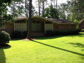 1333 Fairview Dr, Moultrie, GA 31768-5835