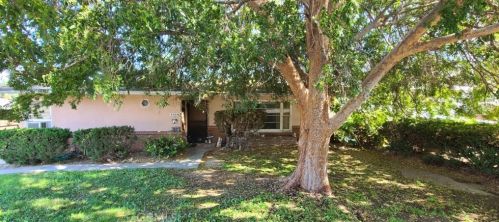 5047 College Ave, Riverside CA  92505-3208 exterior