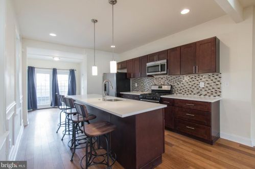 1338 22nd St, Philadelphia PA 19146-4241 exterior