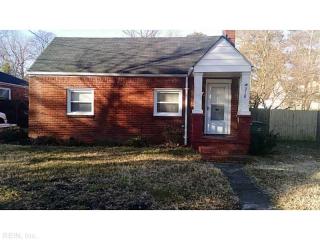 318 Bayview Blvd, Norfolk VA  23503-5205 exterior