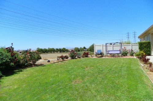 1703 Desert Poppy Ln, Beaumont, CA 92223-8624