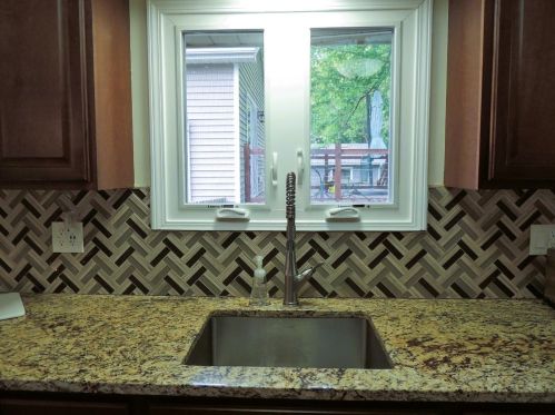 1305 Wood St, Valpo IN 46383-5140 exterior