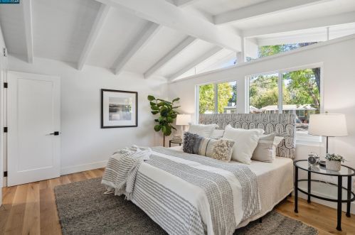 3407 Moretti Dr, Concord CA  94519-2049 exterior