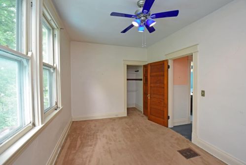 1731 Ella St, Cincinnati OH 45223-2036 exterior