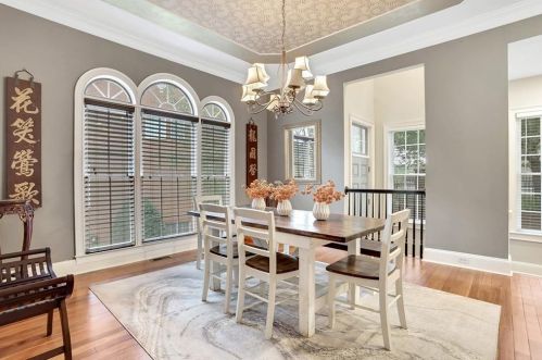 4308 Kingston Gate Cv, Atlanta GA  30341-1042 exterior