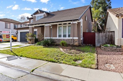 9562 Park Dr, Elk Grove, CA 95624-6031