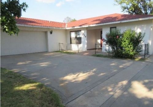 3016 Yeager Dr, Woodward, OK 73801-6200