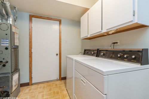 13430 Westview Dr, Palos Heights IL  60463-2720 exterior