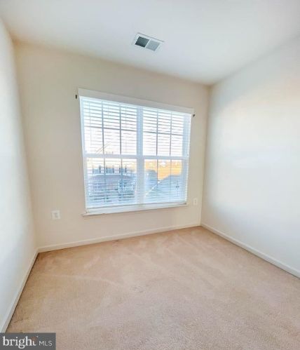 15 Union Ridge Dr, Charles Town WV  25414-4990 exterior