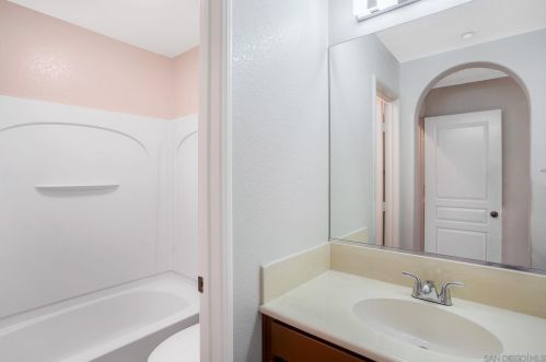 726 Kellogg St, San Marcos CA  92078-7300 exterior