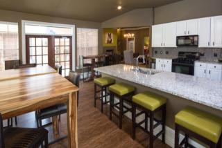 6201 Chapel Hill Blvd, Plano TX  75093-6118 exterior