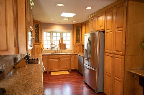 211 Oaklawn Ave, Nocona TX 76255-3109 exterior