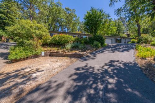 91 Karsan Dr, Sutter Creek, CA 95685-4138