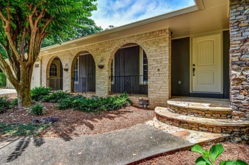 2535 Kingsland Ct, Atlanta GA  30360-1435 exterior