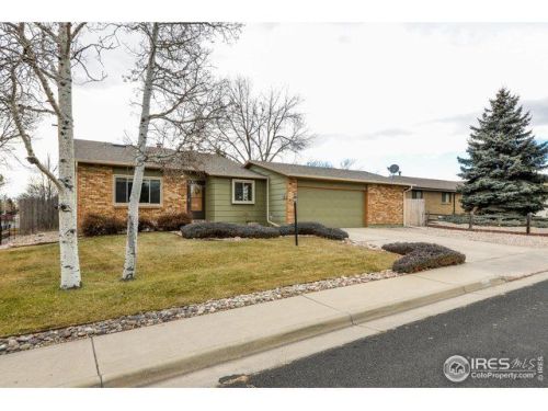 318 32nd St, Loveland, CO 80538-2731