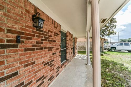 2413 Georgia Ave, Deer Park, TX 77536-4730