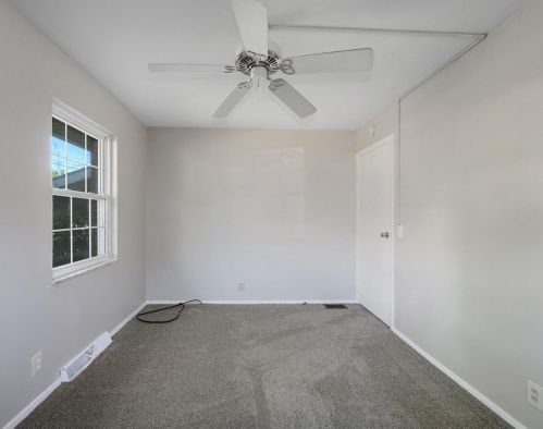 1590 Fawnvista Ln, Cincinnati OH 45246-2039 exterior