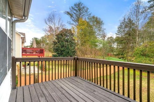 2907 Stone Crk Dr, Rex GA 30273-1092 exterior