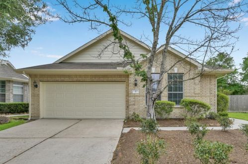 2 Sandingham Way, Conroe, TX 77384-4490