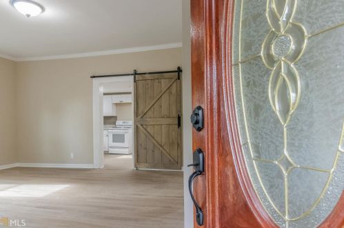 96 Seventh St, Trion, GA 30753-1136