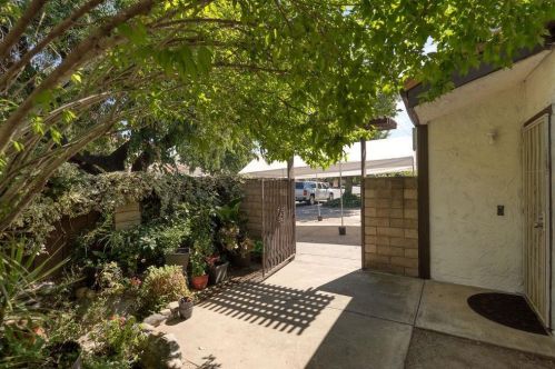 2212 Jason Way, Modesto, CA 95350-2562