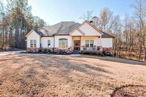 94 Ridgeview Dr, Newnan, GA 30263-6189
