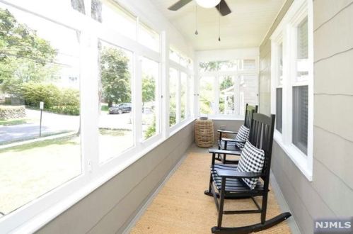 102 Pine St, Ridgewood, NJ 07450-1620