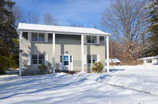 137 Mine Hill Rd, Hackettstown, NJ 07840-2633