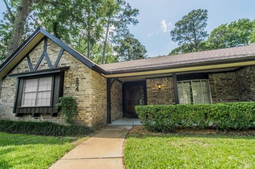 234 Willowbend St, Huntsville, TX 77320-3424