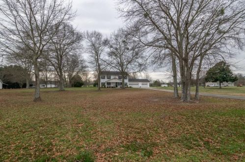 2069 Wayne Meadows Rd, Good Hope, GA 30641-2019