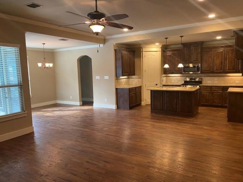 402 Collins St, Argyle TX  76226-2357 exterior