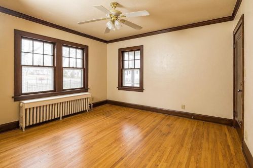 369 Brimhall St, Saint Paul MN  55105-2504 exterior