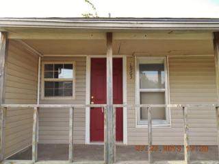 1965 Division St, Springfield MO  65802-1407 exterior