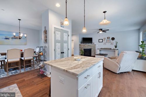 31 Chrisba Rd, Severna Park MD  21146-3060 exterior