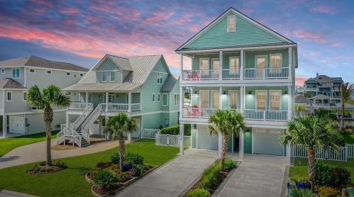4114 Bluewing Teal Ct, Galveston, TX 77554-5119