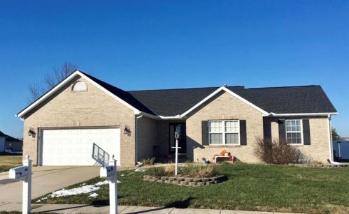 145 Westmoreland Dr, Fort Russell IL  62010-2289 exterior