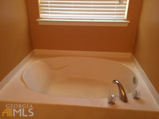 2261 Leicester Way, Atlanta GA  30316-3798 exterior
