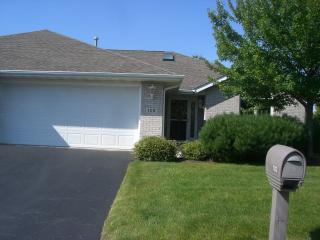 103 Red Barn Ln, Harrison, IL