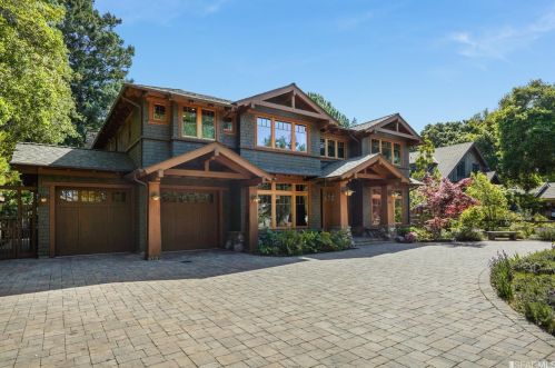 132 Hawthorne Ave, Los Altos, CA 94022-3703