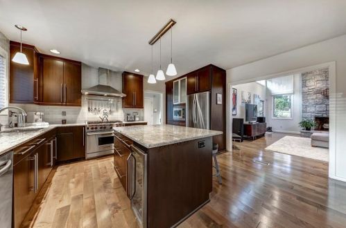 2645 Margaret Mitchell Dr, Atlanta GA  30327-1839 exterior