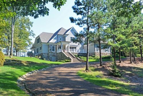 1012 Cumberland Rd, Chattanooga, TN 37419-1004