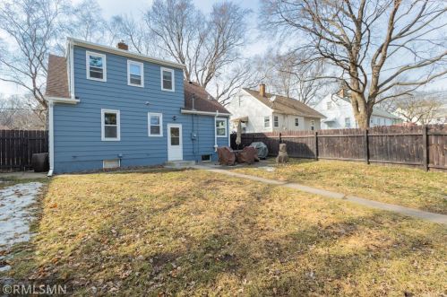 1244 Dl St, Saint Paul MN  55113-3503 exterior