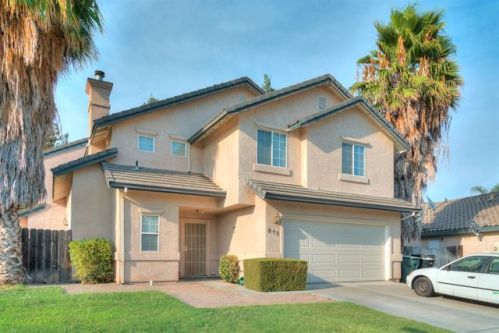 812 Zumstein Dr, Ripon, CA 95366-3149