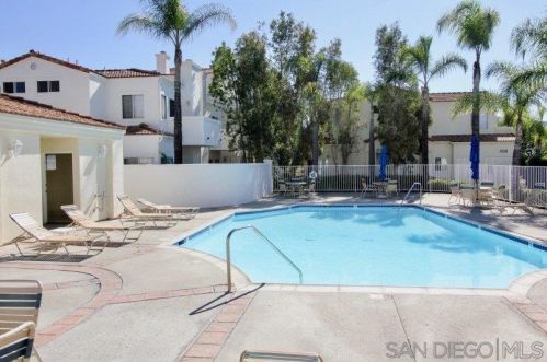 424 San Marcos Blvd, San Marcos CA  92069-5642 exterior