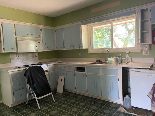 7733 Jackson St, Minneapolis, MN 55432-2738